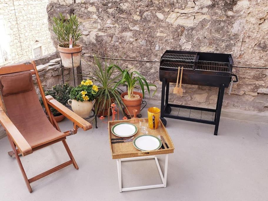 Appartement Le Refuge Du Marquis : Agreable T3 Avec Terrasse à Marsanne Extérieur photo